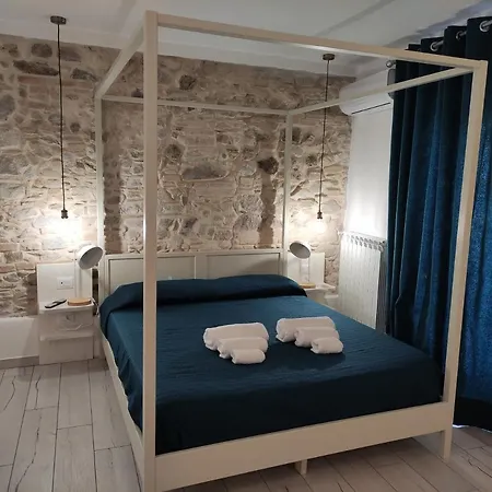 Badolato Gallery - Luxury Apartment